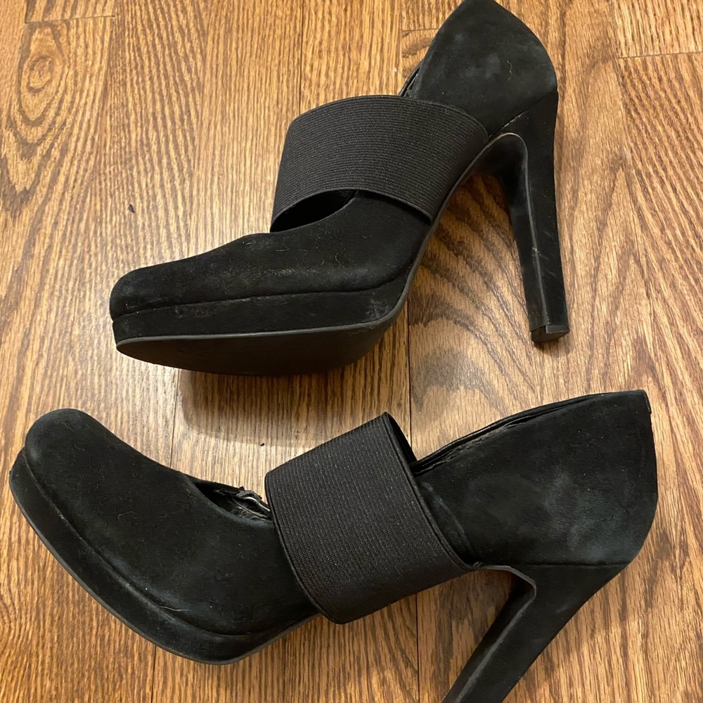 Jessica Simpson Suede Heels